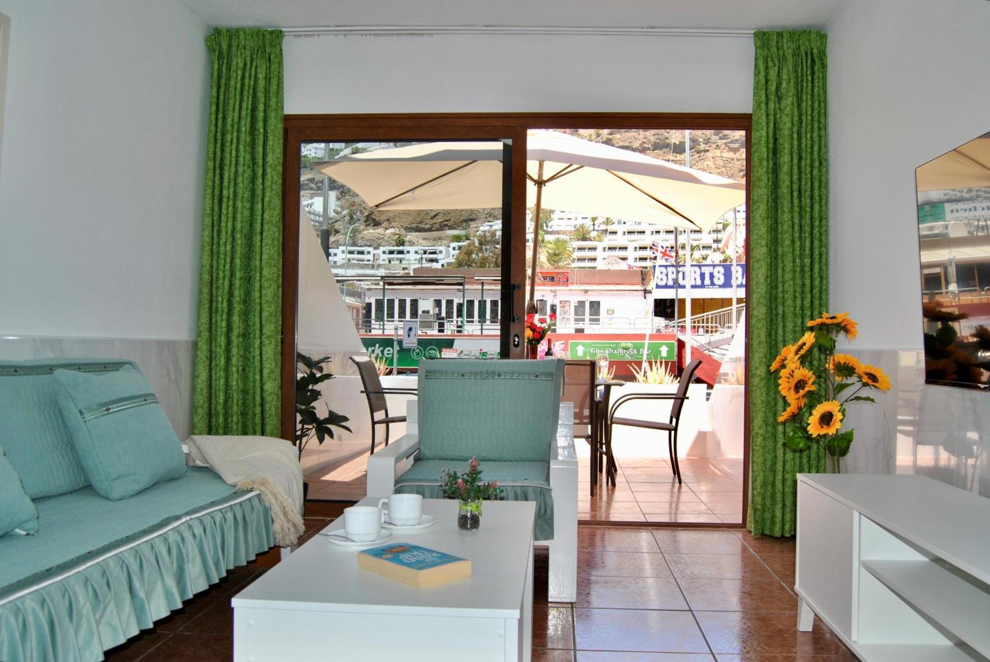 Montecarlo 35 And 45 First Row With Air Conditioning&Wi-Fi And Sound Insulation Puerto Rico  Exterior photo